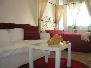 Bed & Breakfast Ideal 3*