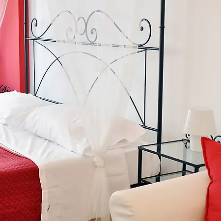 Ideal Bed and breakfast 3*